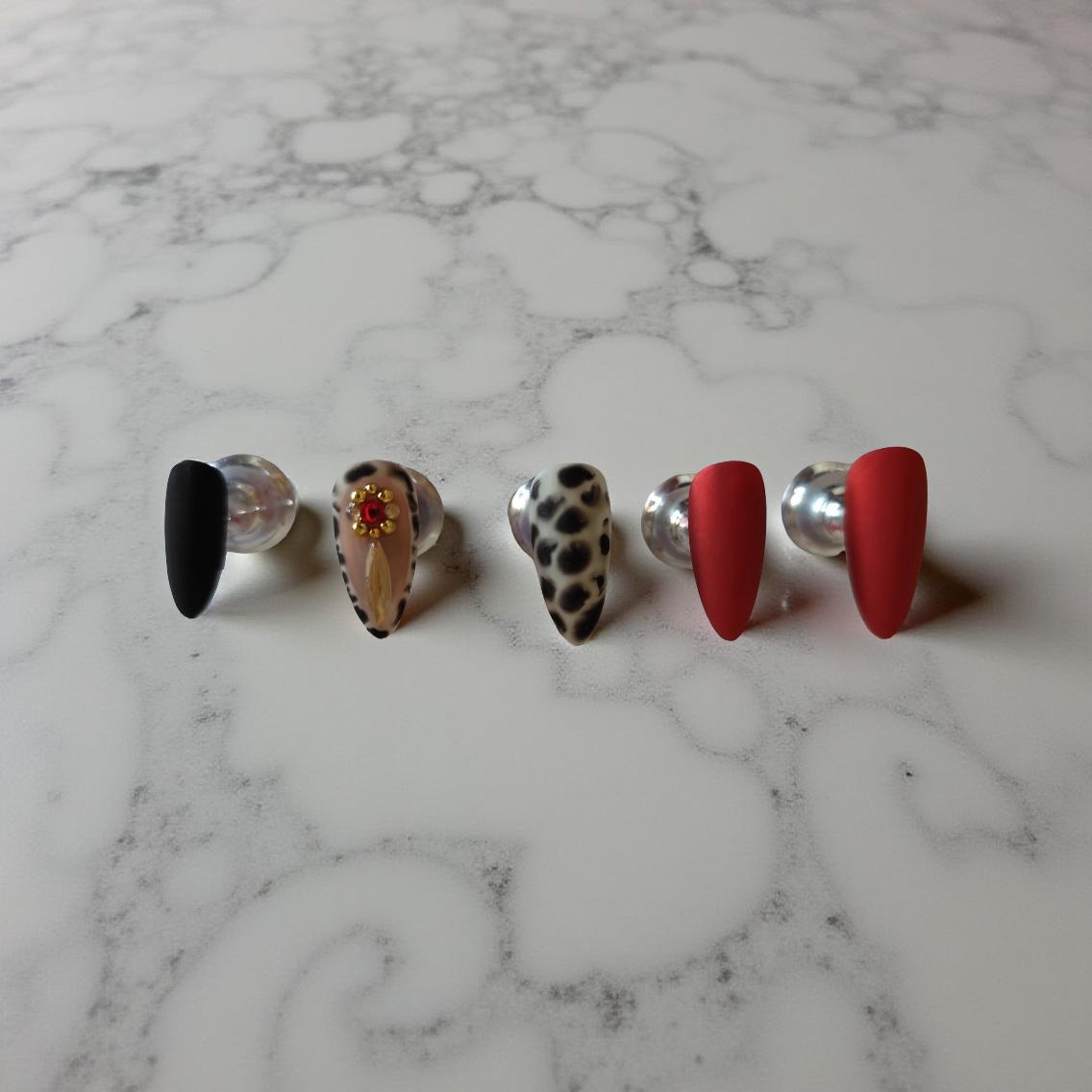 Les Vilains - Mme Devil