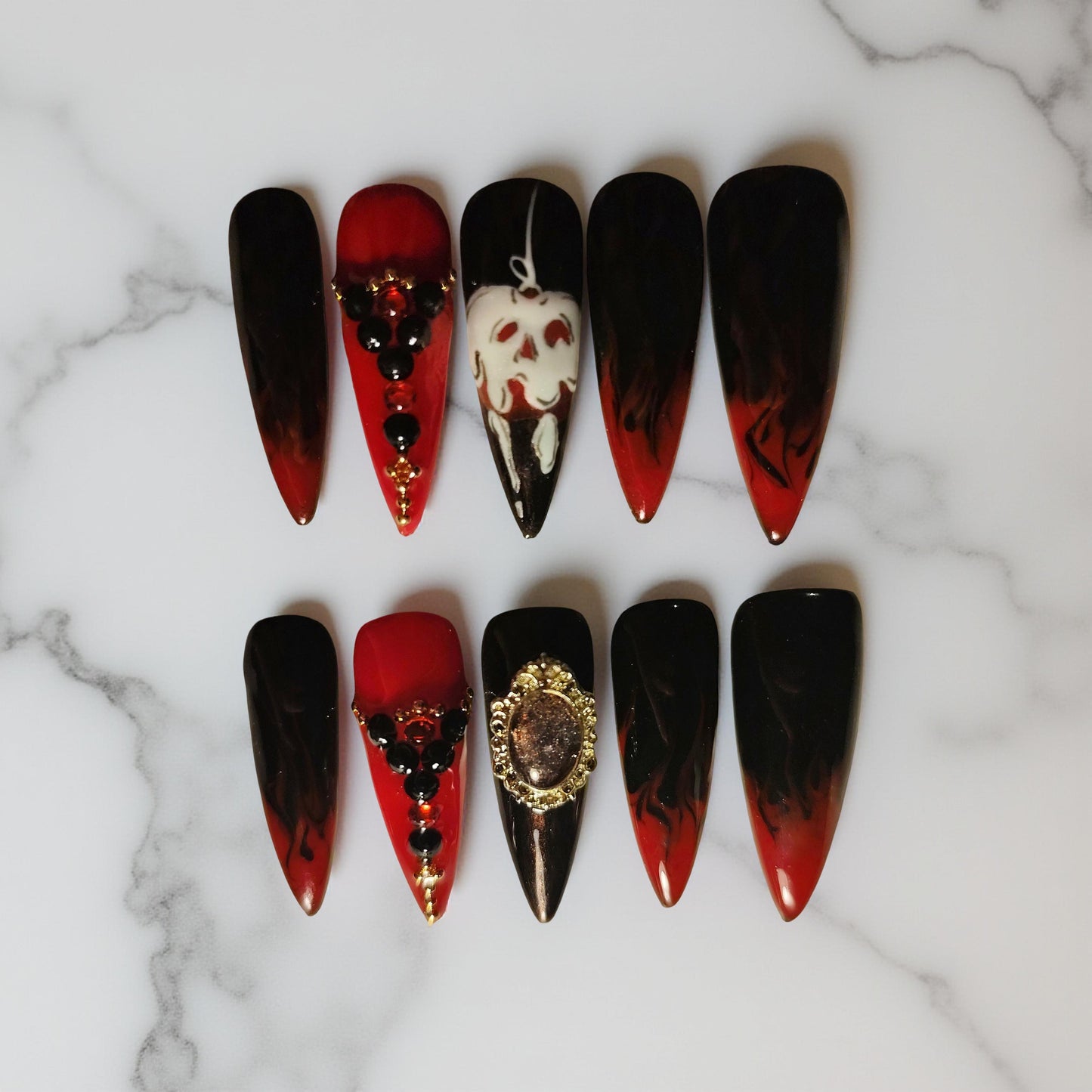 Les Vilains - Evil Queen